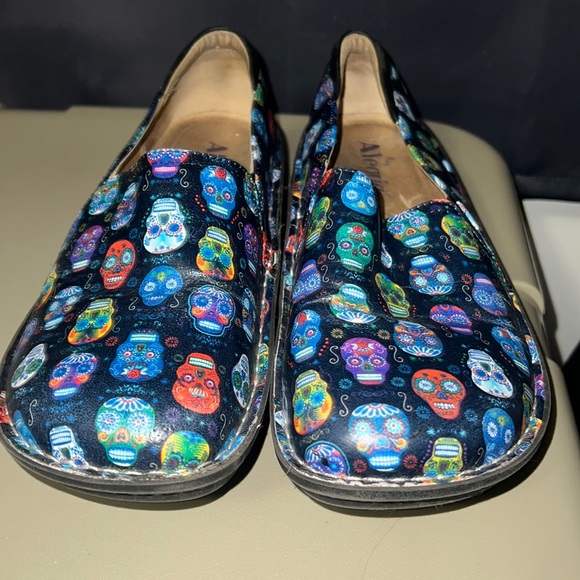 Alegria clogs with skull design size 40 - Picture 1 of 4